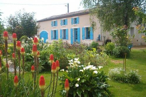 Maison D'Hotes La Chabanaise - Marais Poitevin Cramchaban Bagian luar foto